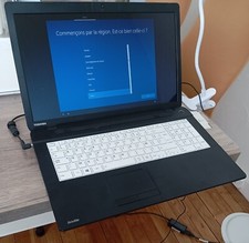 Portable toshiba17 ssd d'occasion  Saint-Etienne