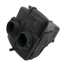 Oryginalna obudowa filtra powietrza Suzuki GS 500 E GM51B na sprzedaż Oryginalna obudowa filtra powietrza Suzuki GS 500 E GM51B na sprzedaż  PL