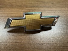 Emblema de grade frontal pequena cromado dourado Chevy Silverado 20-2023 #84133578 comprar usado  Enviando para Brazil