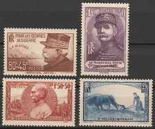 1940 454 457 d'occasion  Paris XVIII