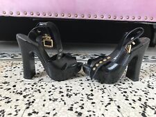 Shoes woman vivienne usato  Medesano
