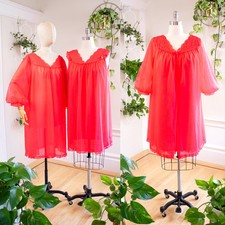 Vintage 1960s peignoir d'occasion  Expédié en Belgium