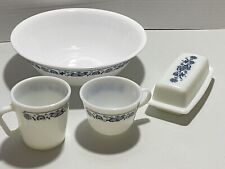 Lot corelle pyrex for sale  Muscatine