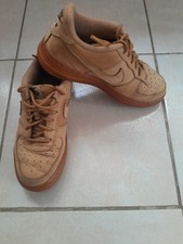 Nike air marron d'occasion  Polaincourt-et-Clairefontaine