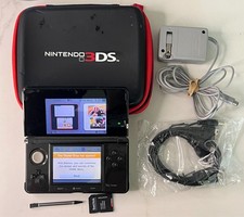 🎮Console Nintendo 3DS Cosmo preto com dock, 2x cabos de carregamento, SD 16 GB, estojo🎮 comprar usado 🎮Console Nintendo 3DS Cosmo preto com dock, 2x cabos de carregamento, SD 16 GB, estojo🎮 comprar usado  Enviando para Brazil