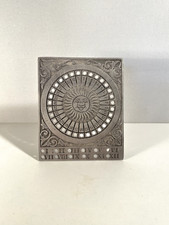 Antique calendrier solaire d'occasion  Sciez
