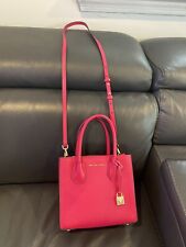 Bolsa tiracolo Michael Kors Mercer acordeão $298 Fuschia rosa quente comprar usado  Enviando para Brazil