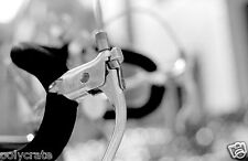 Foto Art Artista Decorado Diseño Blanco y Negro - Détail Bicicleta - Mango Freno comprar usado  Enviando para Brazil