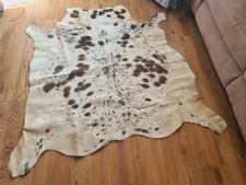 Tappeto pelle mucca usato  Spedire a Italy