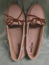 Minnetonka women shoes for sale  Pittston