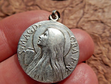 Mary madeleine medal d'occasion  Expédié en Belgium