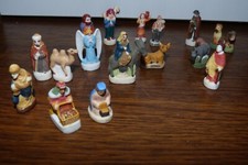 Fèves personnages santons d'occasion  Six-Fours-les-Plages