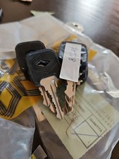 Chiave renault originale usato  Macomer
