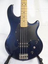 Fernandes "Music Man" baixo Atlas 4 padrão início dos anos 2000 comprar usado  Enviando para Brazil