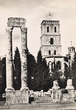 Arles colonnes theatre d'occasion  France