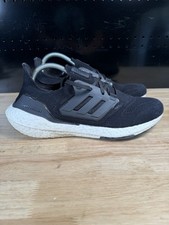 Tênis de corrida esportivo Adidas Ultraboost 22 preto branco masculino tamanho 9.5 GX3062, usado comprar usado  Enviando para Brazil