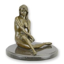 Bronzefigur weiblicher akt gebraucht kaufen  Tarmstedt