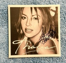CD lacrado da cantora mexicana Thalia e livreto autografado assinado novo em perfeito estado raro comprar usado  Enviando para Brazil