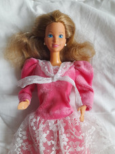 Jolie poupée maman d'occasion Jolie poupée maman d'occasion  Château-du-Loir