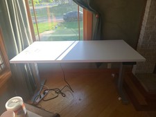White staples sit for sale  Freeport