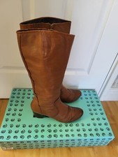 Bertie women tan for sale  NEWARK