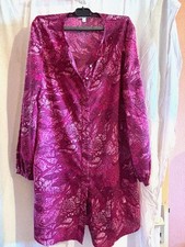 Petites ... robe d'occasion  Douvres-la-Délivrande