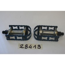 Coppia pedali m12x1 usato  Montecalvo Irpino