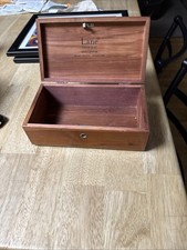 Vintage lane cedar for sale  Bay Shore