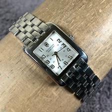 Relógio analógico Victorinox feminino 24022 Alliance prata 22mm quartzo 5 1/4" comprar usado  Enviando para Brazil