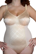 Body contenitivo donna usato  Villanova Monferrato