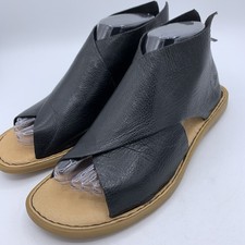 Born iwa shoes for sale  Sparks
