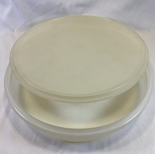 Vintage tupperware round for sale  Catoosa