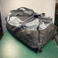 Bolsa Adidas Rolling Suit Team cinza preta rodas lisas 32"x15", usado comprar usado  Enviando para Brazil