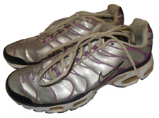 2001 nike air d'occasion  Expédié en Belgium