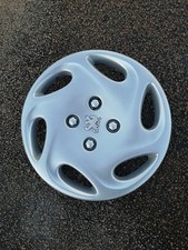 Enjoliveur roue peugeot d'occasion  Pont-l'Abbé-d'Arnoult