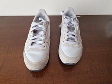 Scarpe sneakers nike usato  Sava