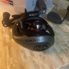 molinete quantum tour 🔥💎🐟s3 baitcast comprar usado molinete quantum tour 🔥💎🐟s3 baitcast comprar usado  Enviando para Brazil