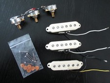 Usado, Conjunto de captadores Fender Vintage silencioso - com potes e parafusos para Stratocaster  comprar usado  Enviando para Brazil