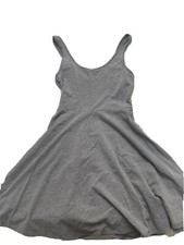 Robe patineuse grise d'occasion  Mormant