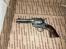 Revólver Denix Civil War BKA98 antigo cinza sem disparo corpo de metal tamanho real comprar usado  Enviando para Brazil