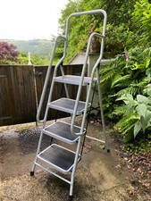 Step ladder safety for sale  GUNNISLAKE