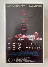 Usado, Vídeo de cinema em casa Too Fast Too Young [VHS] fita de aluguel 1996 suspense erótico comprar usado  Enviando para Brazil