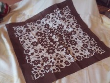 Foulard vintage femme d'occasion  Saint-Martin-des-Besaces