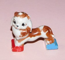 Boneco de porcelana vintage meados do século cachorro pequinês Shih-tzu filhote marrom vermelho azul comprar usado  Enviando para Brazil