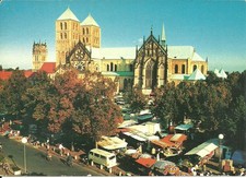 AK Münster Westfalia - Katedra św. Pawła, stoiska targowe, VW T2 Bulli - ok. 1970 na sprzedaż AK Münster Westfalia - Katedra św. Pawła, stoiska targowe, VW T2 Bulli - ok. 1970 na sprzedaż  Wysyłka do Poland