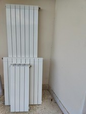 Calorifero radiatore termosifo usato  Valvestino