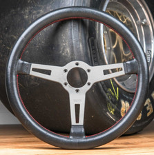 Momo steering wheel d'occasion  Expédié en Belgium