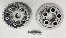 Używany, HONDA CBR 600 F4I SPRZĘGŁO KOSZ SPRZĘGŁOWY BEZ LUZÓW STAN BARDZO DOBRY na sprzedaż Używany, HONDA CBR 600 F4I SPRZĘGŁO KOSZ SPRZĘGŁOWY BEZ LUZÓW STAN BARDZO DOBRY na sprzedaż  PL