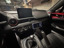 Mazda MX-5 ND / RF - Support téléphone MagSafe na sprzedaż  Wysyłka do Poland
