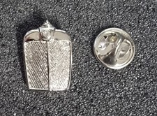 MG Pin Radiador Plateado SLTEN - Medidas 13x18mm comprar usado MG Pin Radiador Plateado SLTEN - Medidas 13x18mm comprar usado  Enviando para Brazil